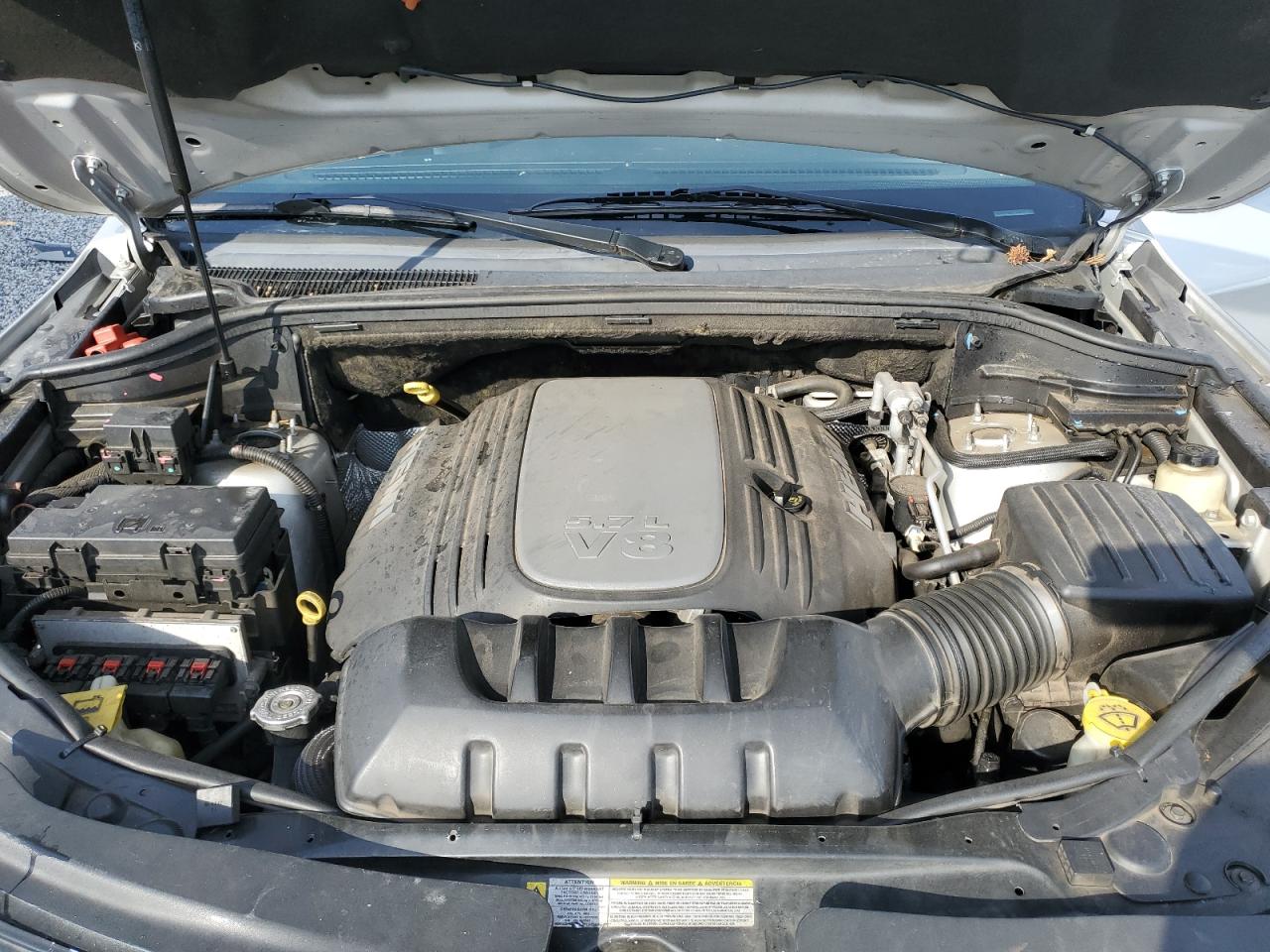 2011 Jeep Grand Cherokee - Image 12