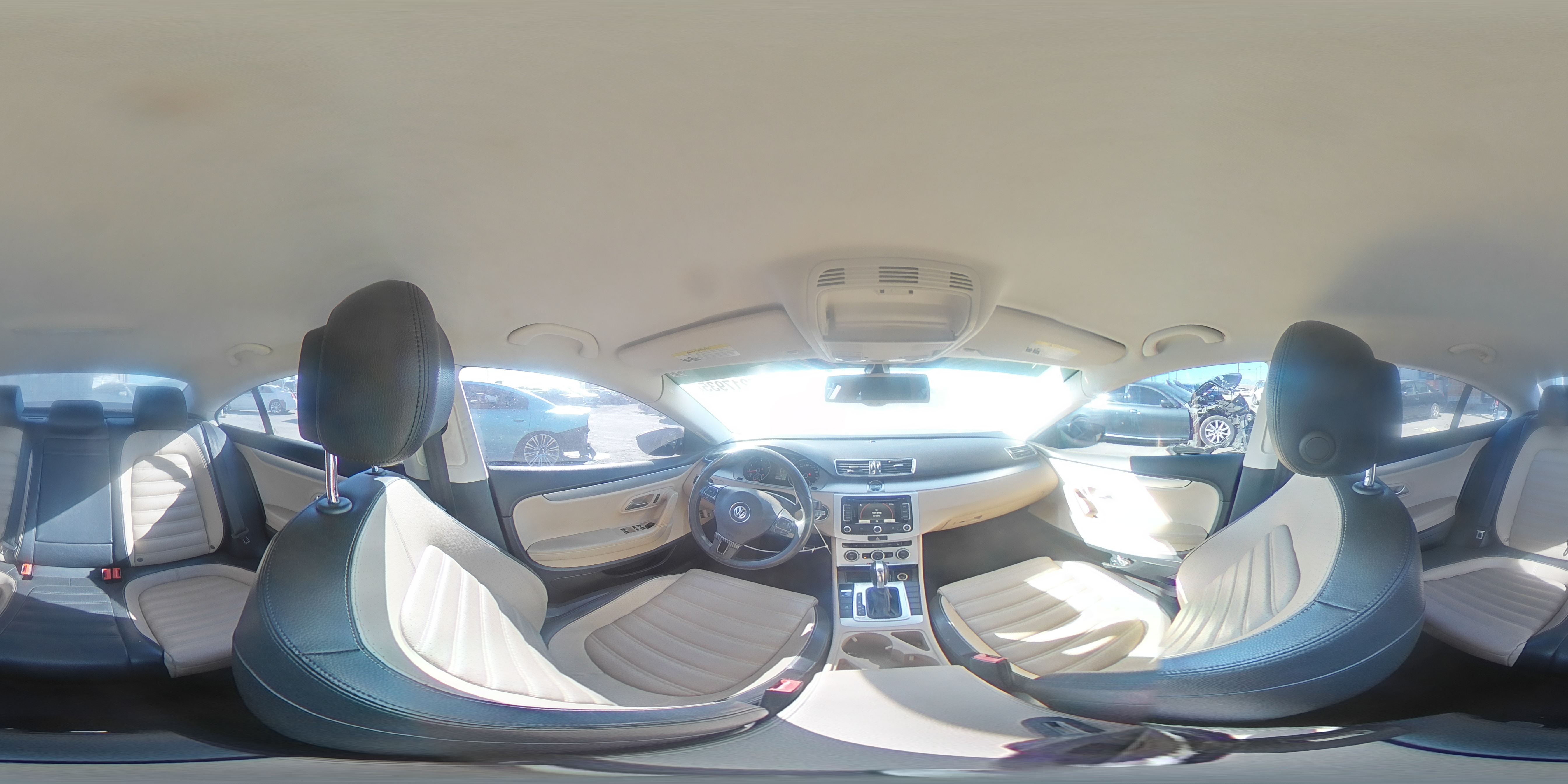 2013 Volkswagen Passat CC - Image 13