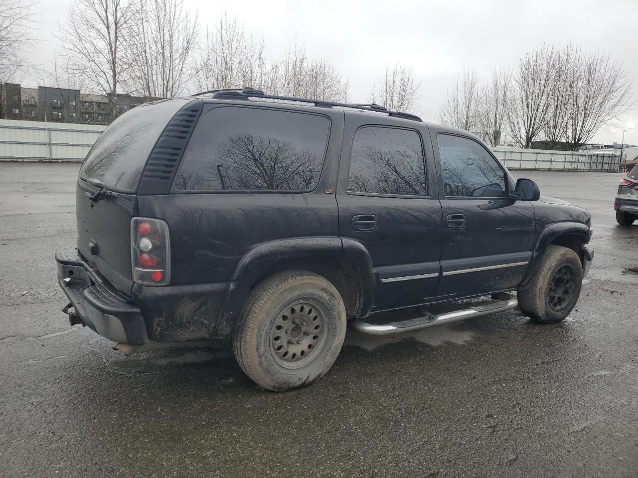 2001 Chevrolet Tahoe - Image 3