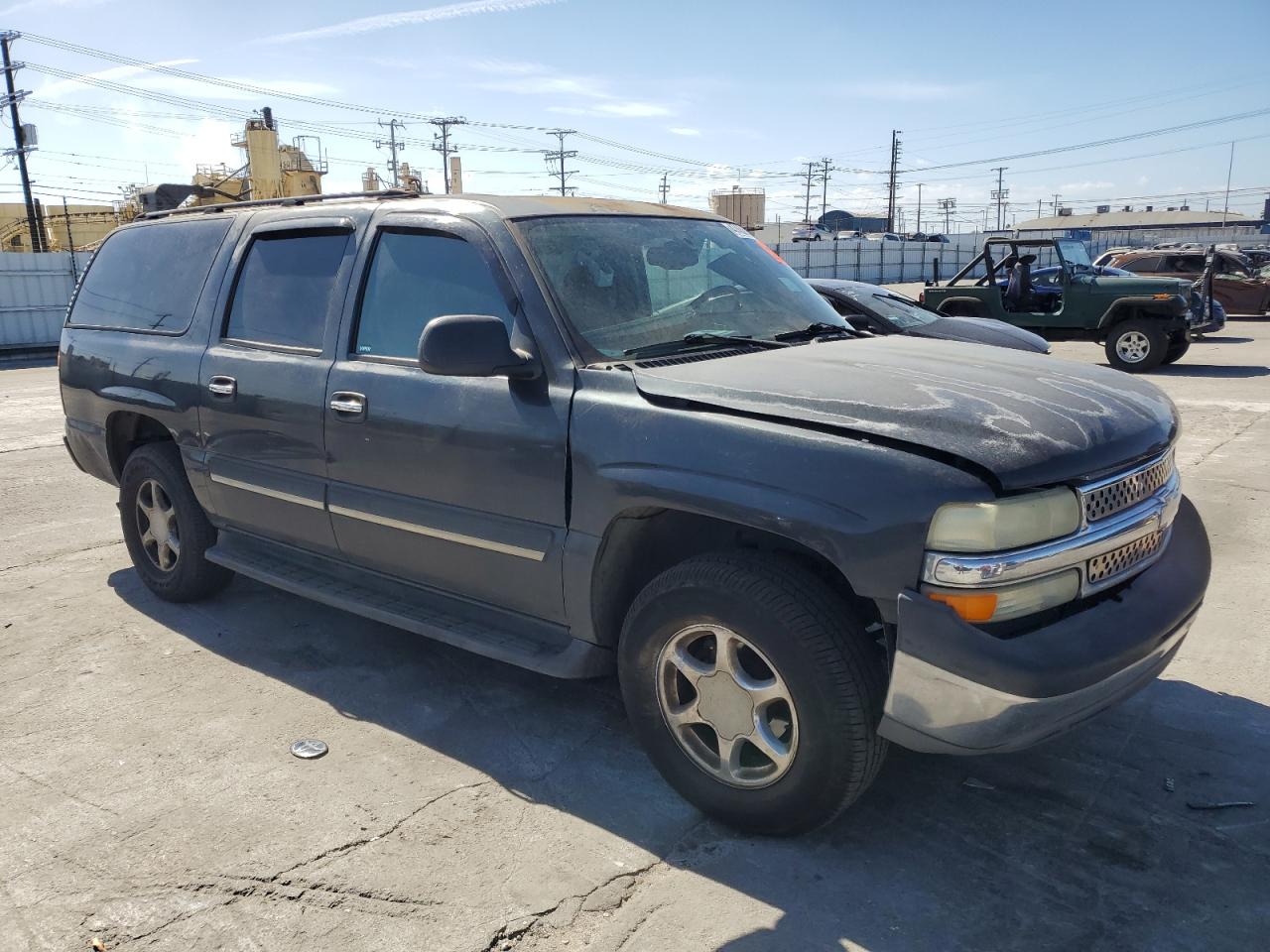 2004 Chevrolet Suburban - Image 4
