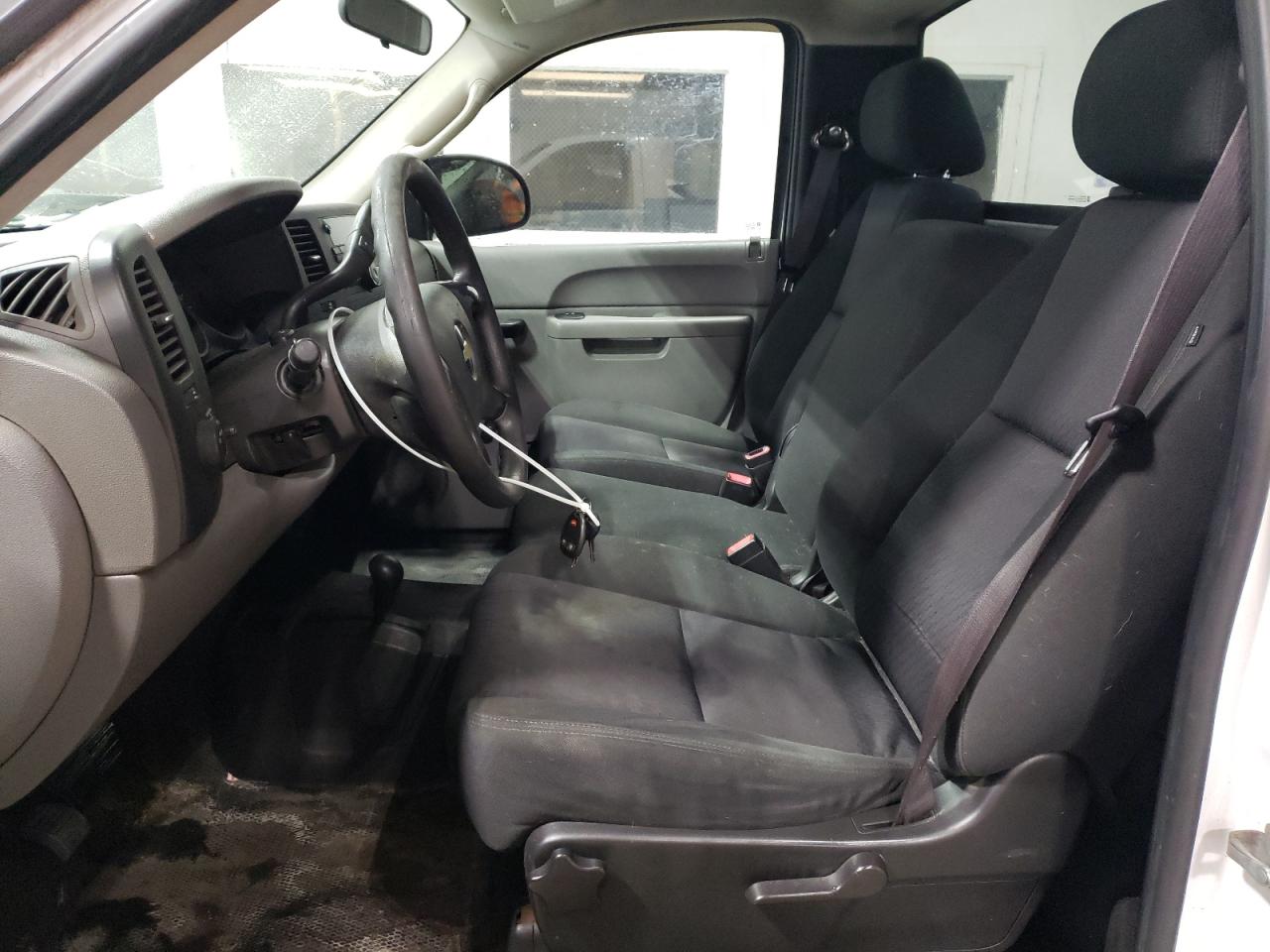 2010 Chevrolet Silverado - Image 7