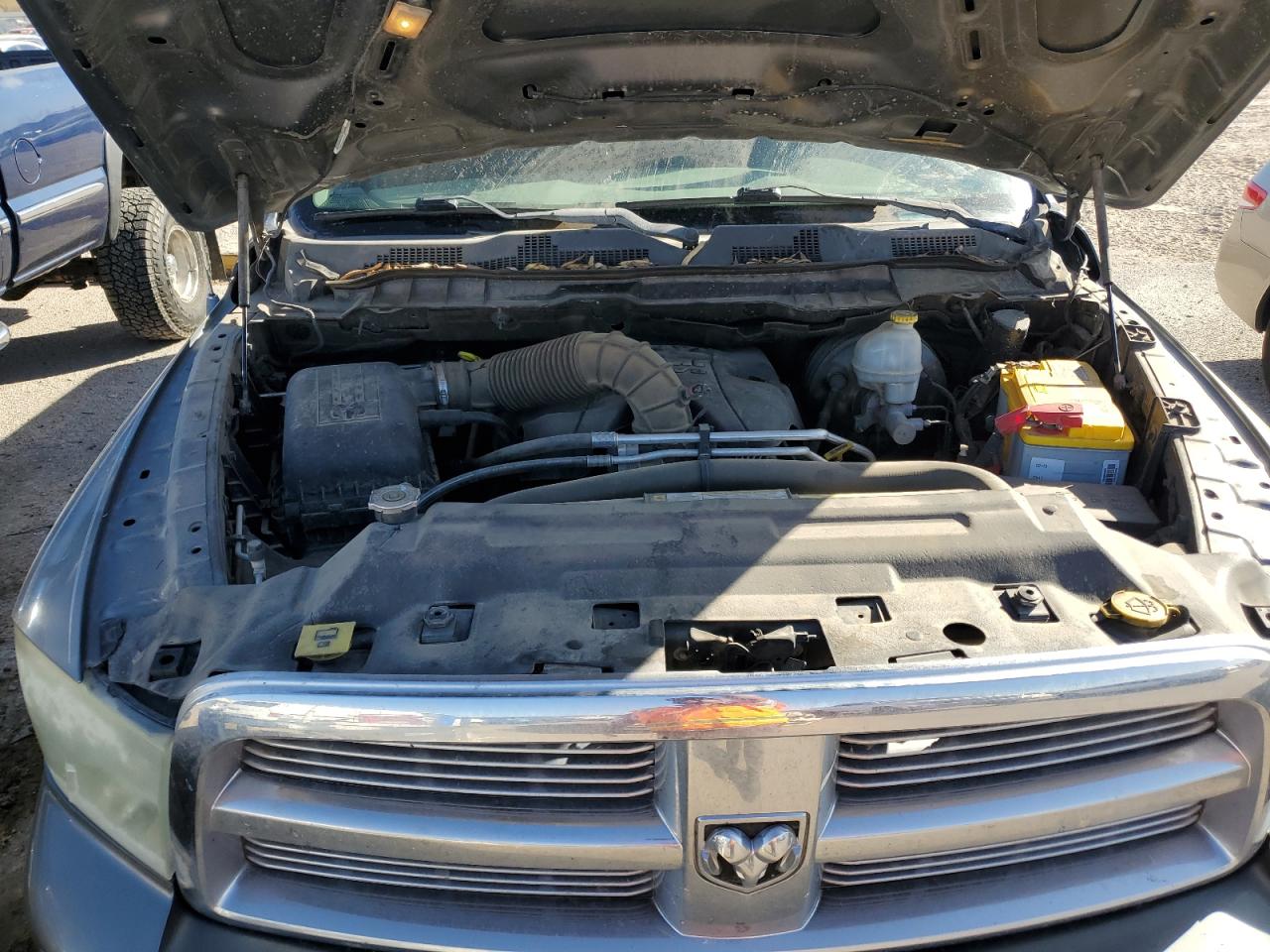 2010 Dodge RAM - Image 11