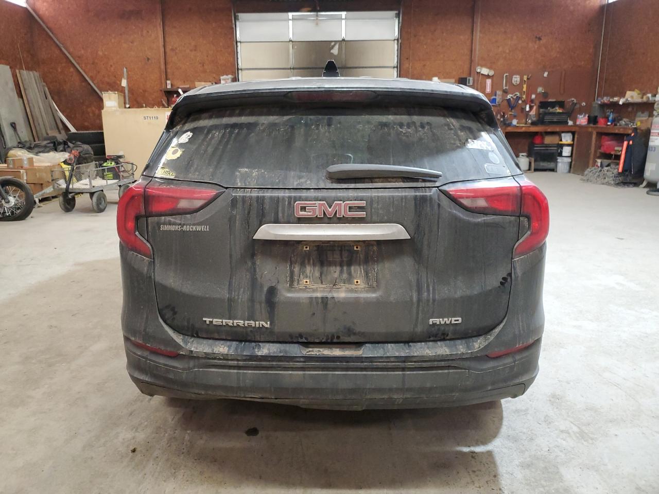 2018 GMC Terrain - Image 6