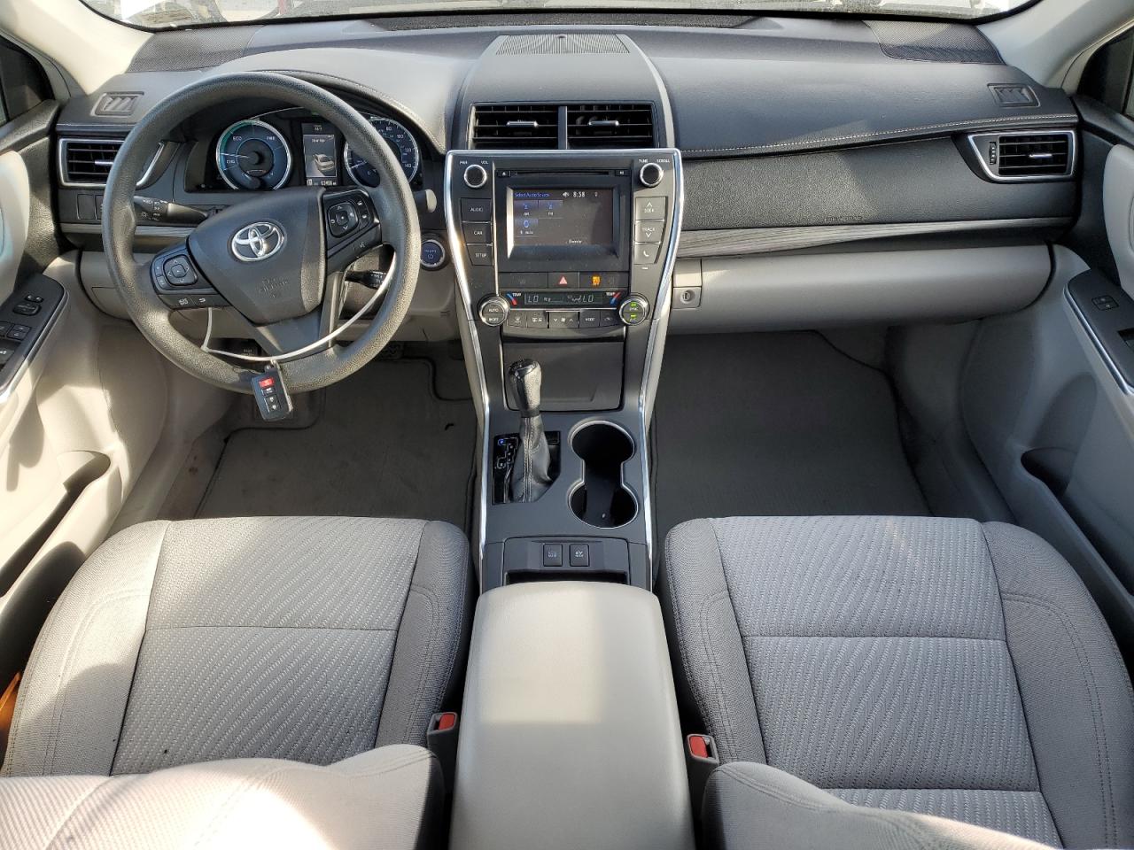 2015 Toyota Camry - Image 8