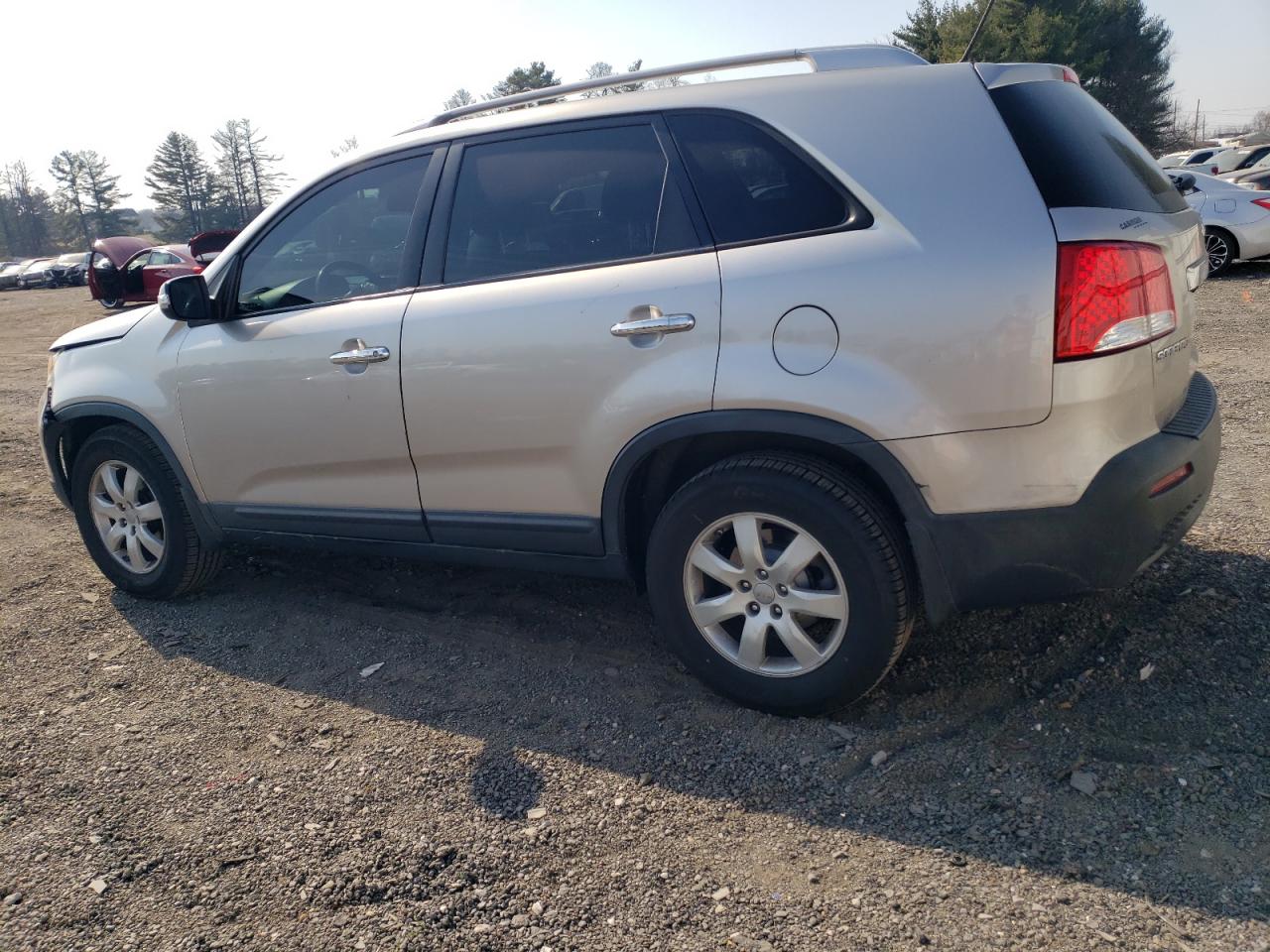 2013 Kia Sorento - Image 2