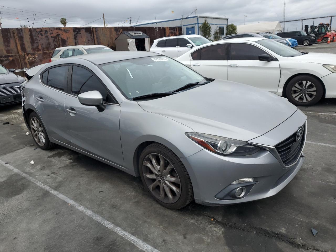 2014 Mazda 3 - Image 4
