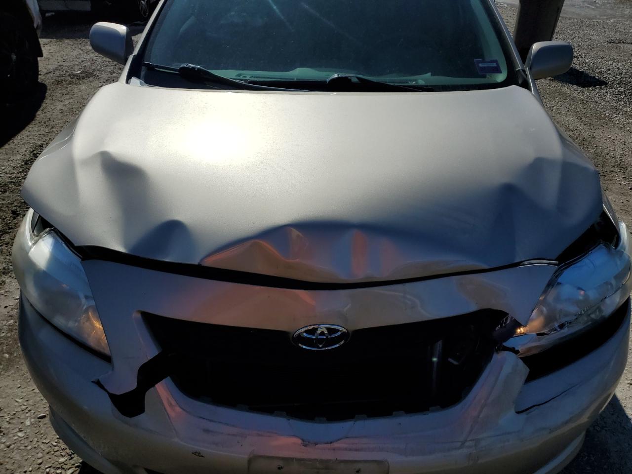 2010 Toyota Corolla - Image 11