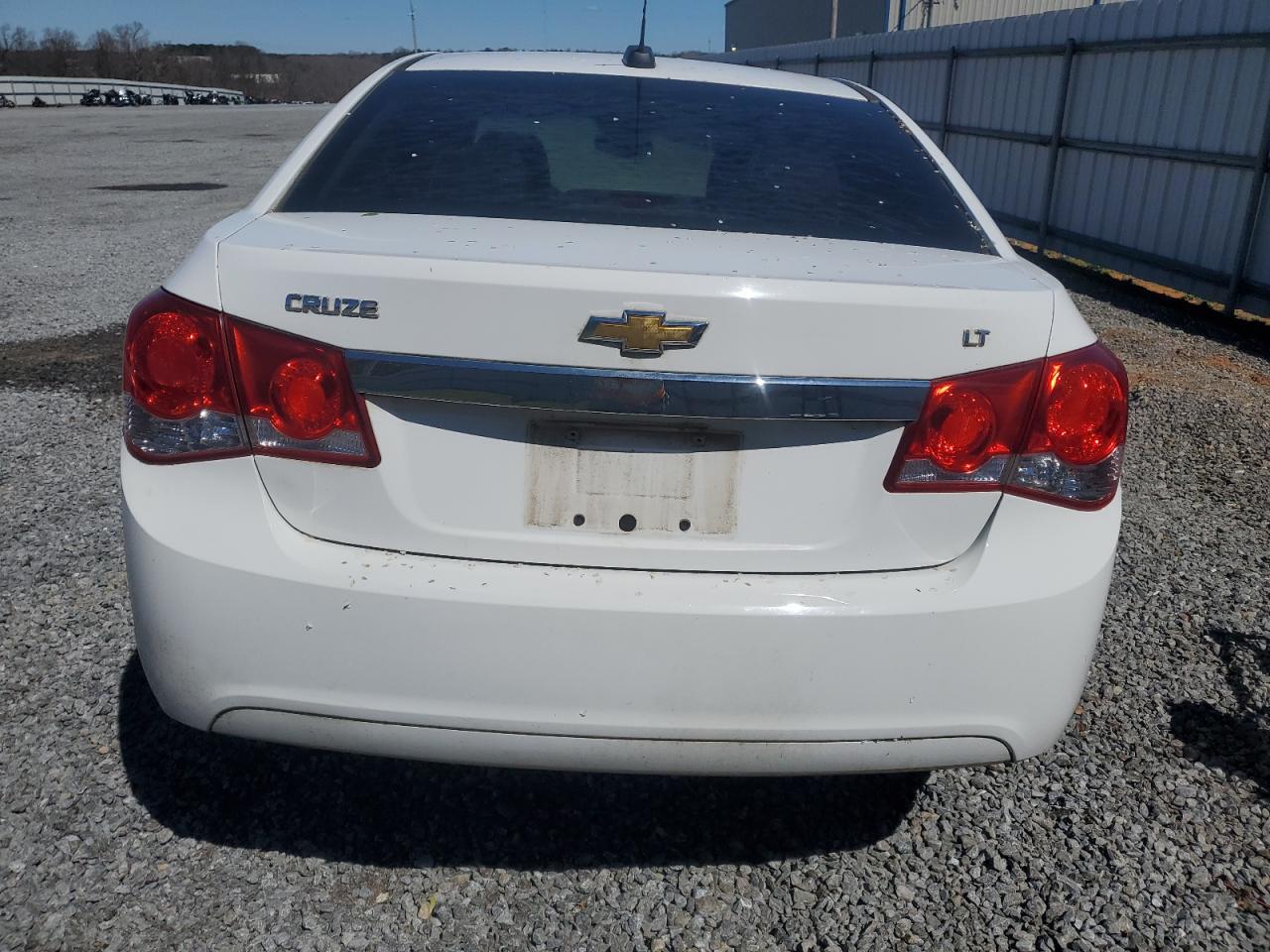 2015 Chevrolet Cruze - Image 6