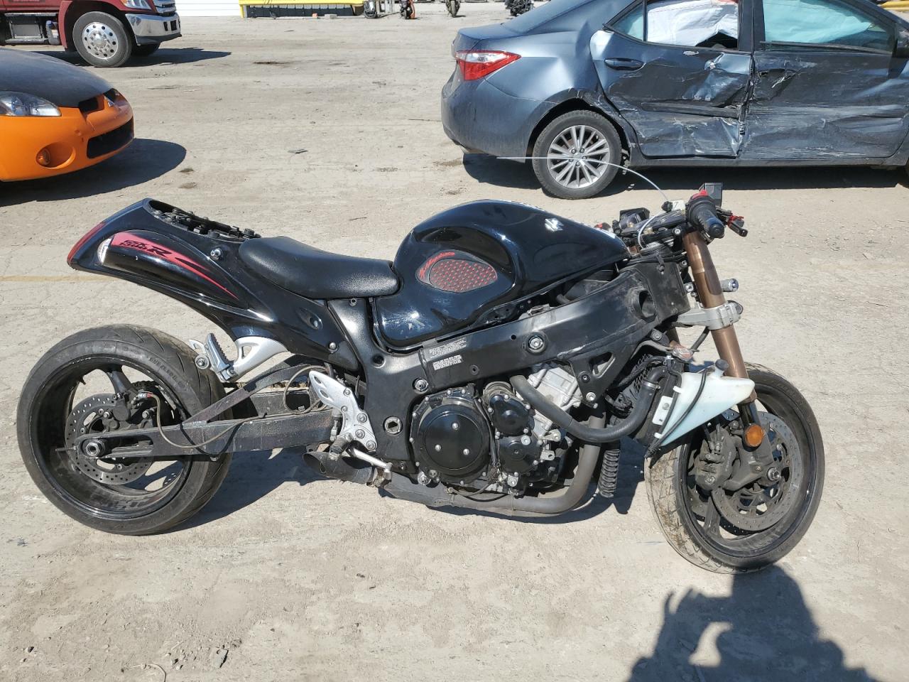2011 Suzuki Gsx1300 R იყიდება Wichita-ში, KS - Front End