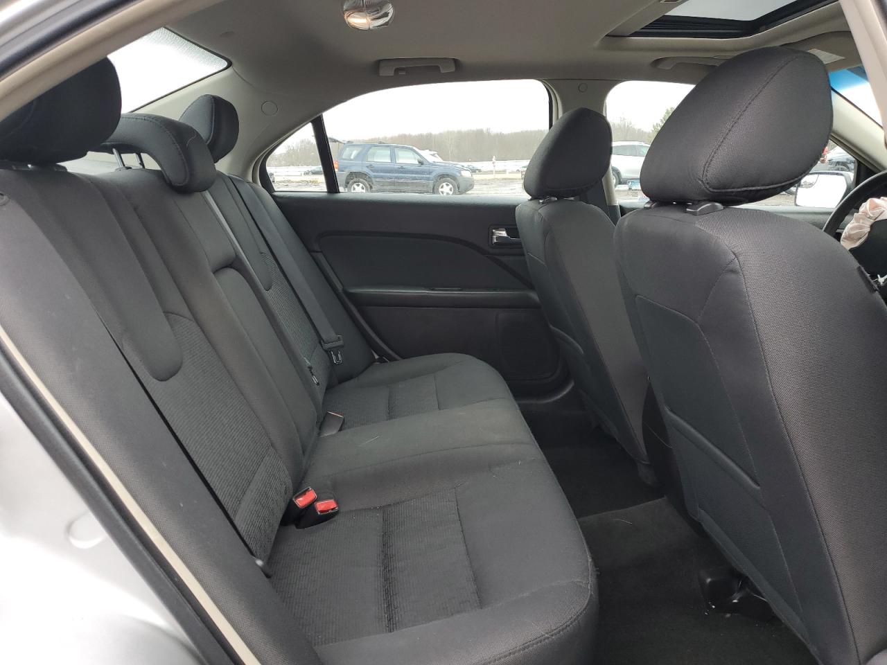 2012 Ford Fusion - Image 10