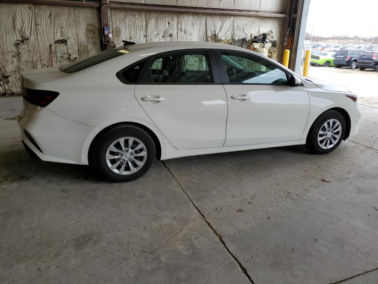 2024 Kia Forte - Image 3