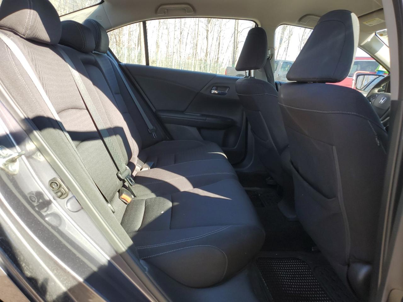 2015 Honda Accord - Image 10