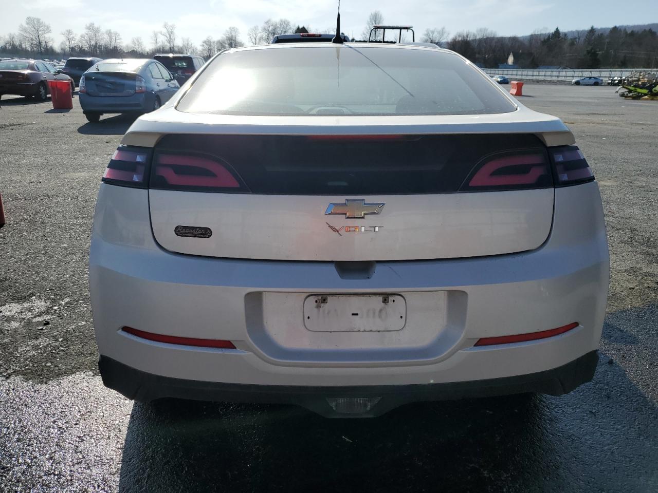 2013 Chevrolet Volt - Image 6