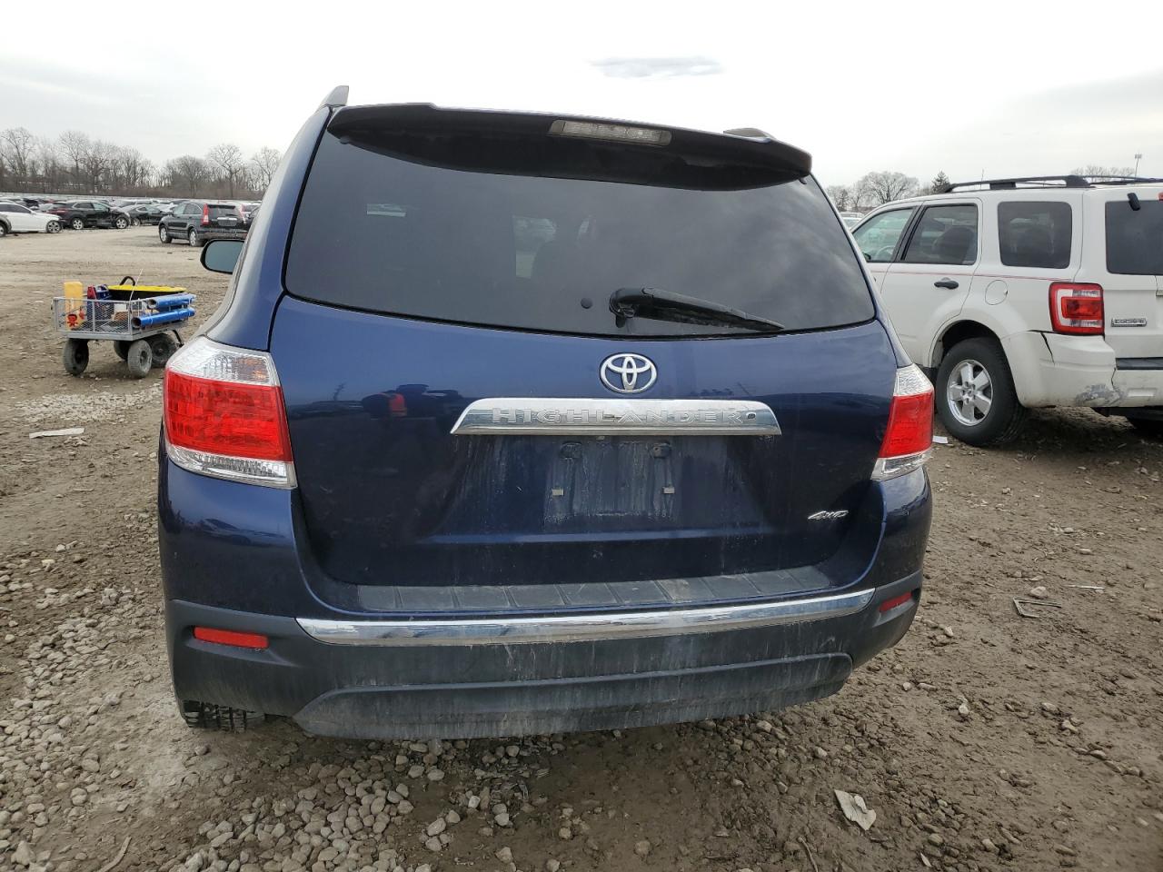2012 Toyota Highlander - Image 6