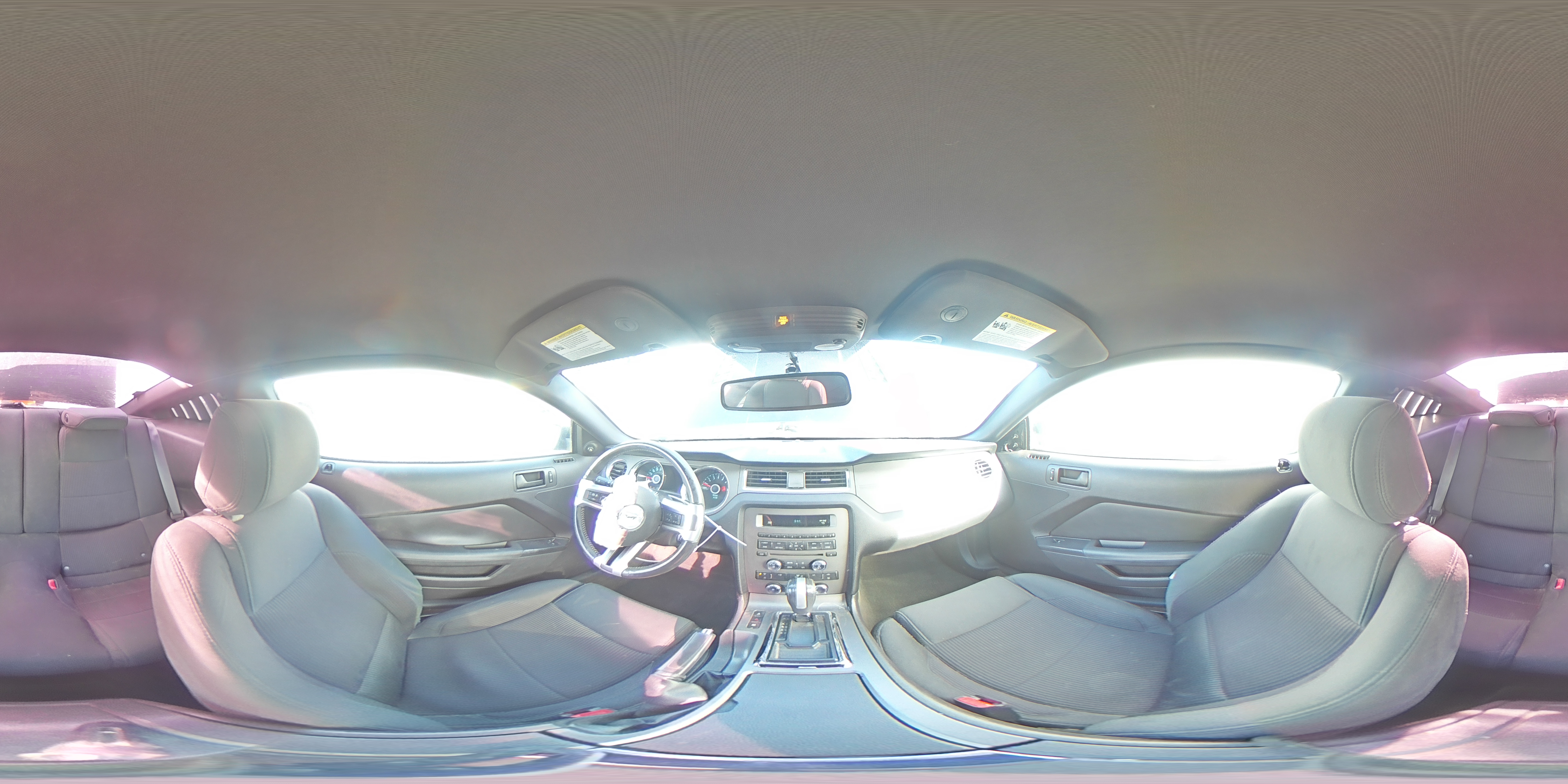 2014 Ford Mustang - Image 13