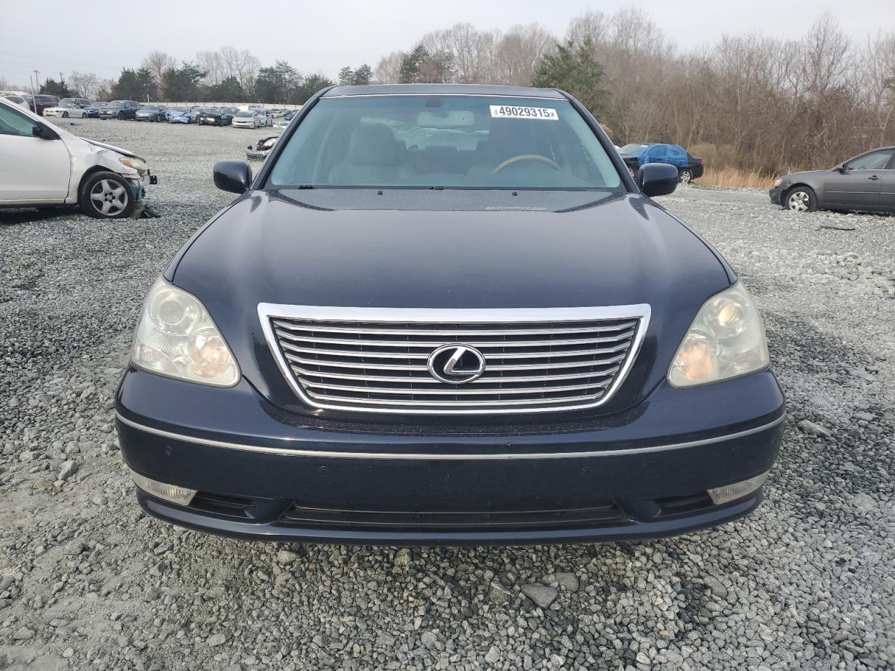 2005 Lexus LS - Image 5