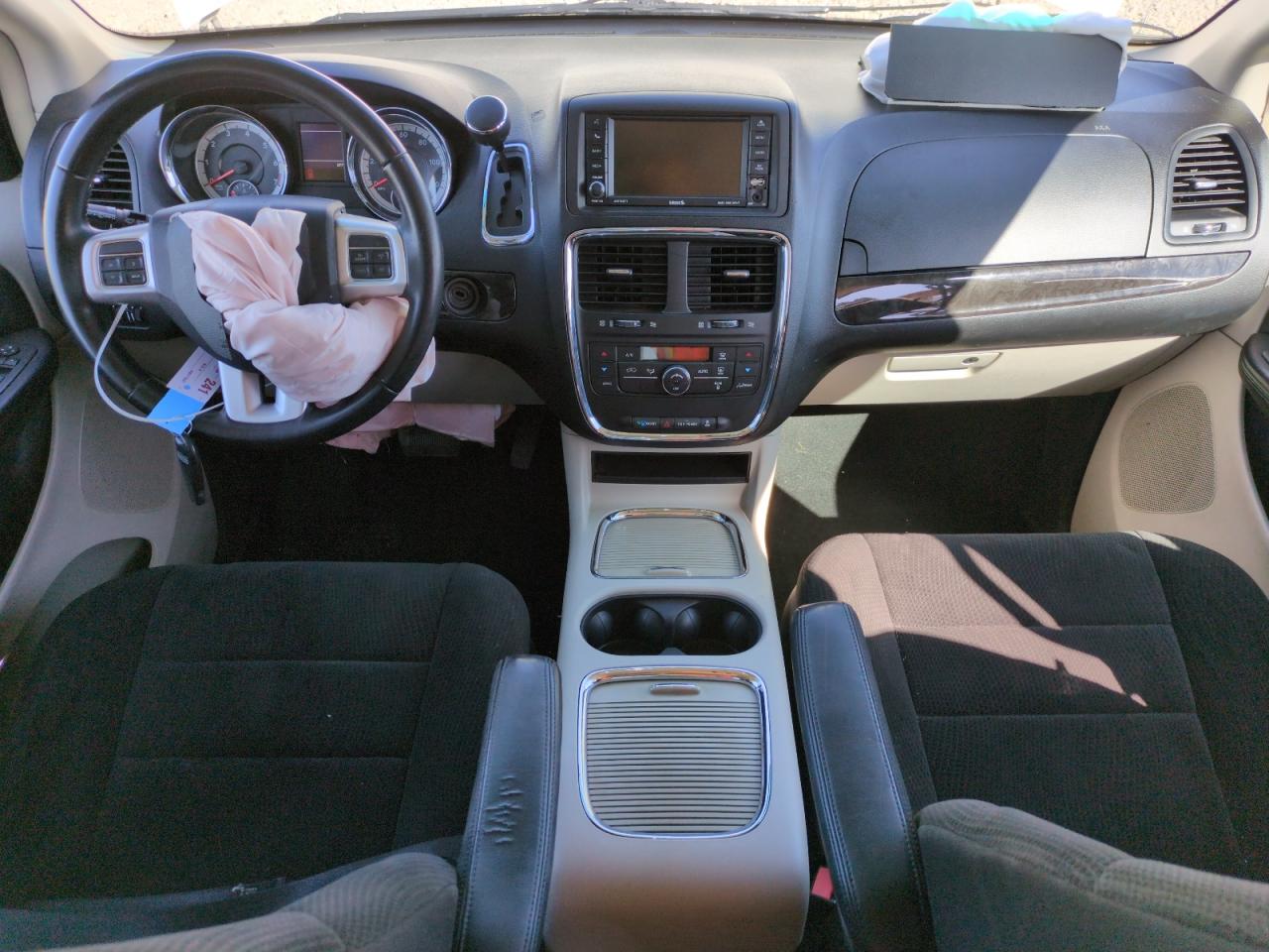 2013 Dodge Caravan - Image 8