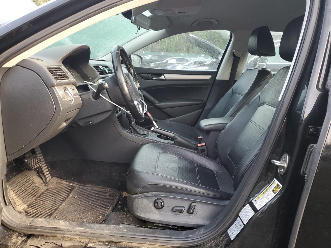 2015 Volkswagen Passat - Image 7