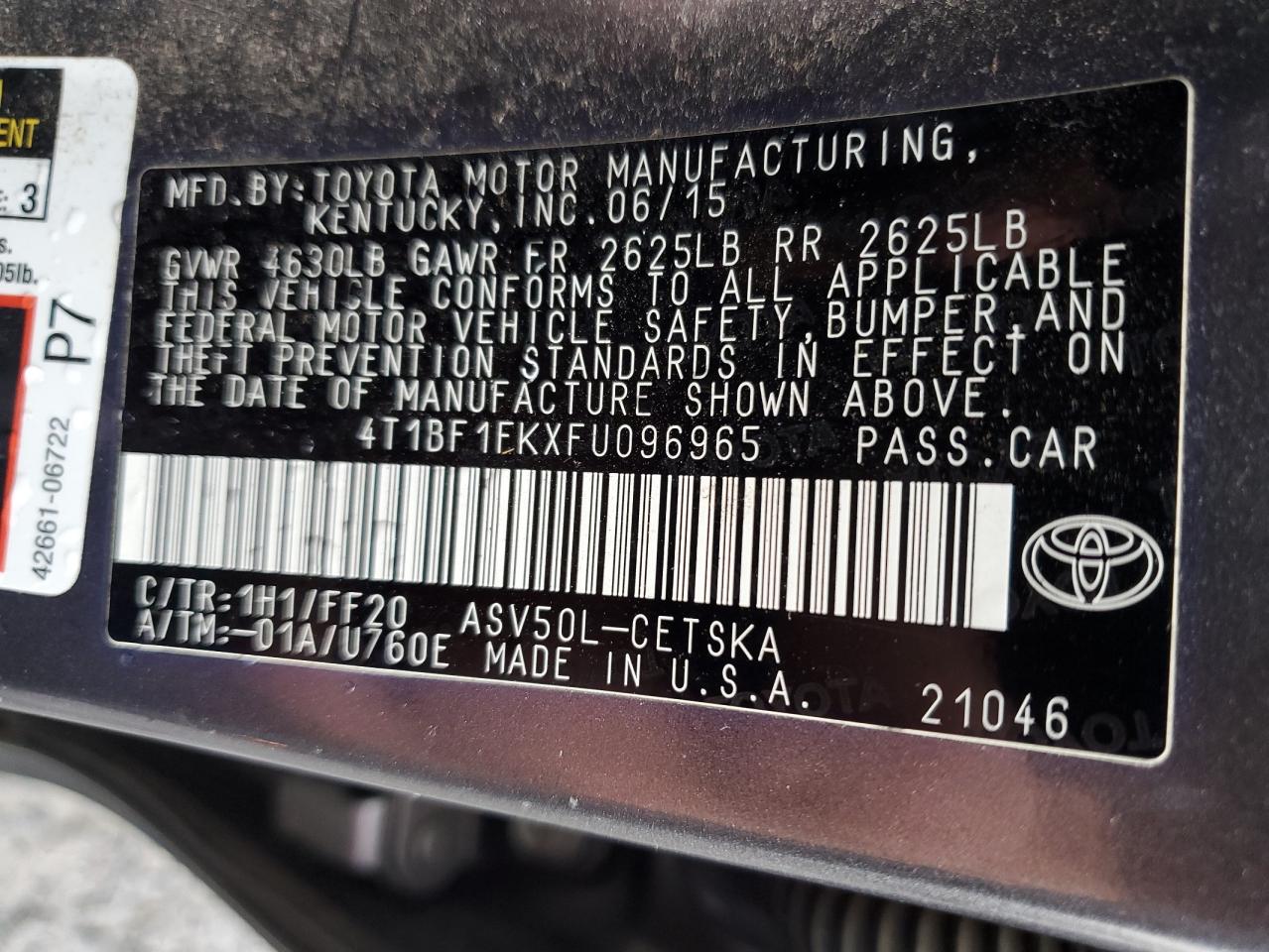 2015 Toyota Camry - Image 12