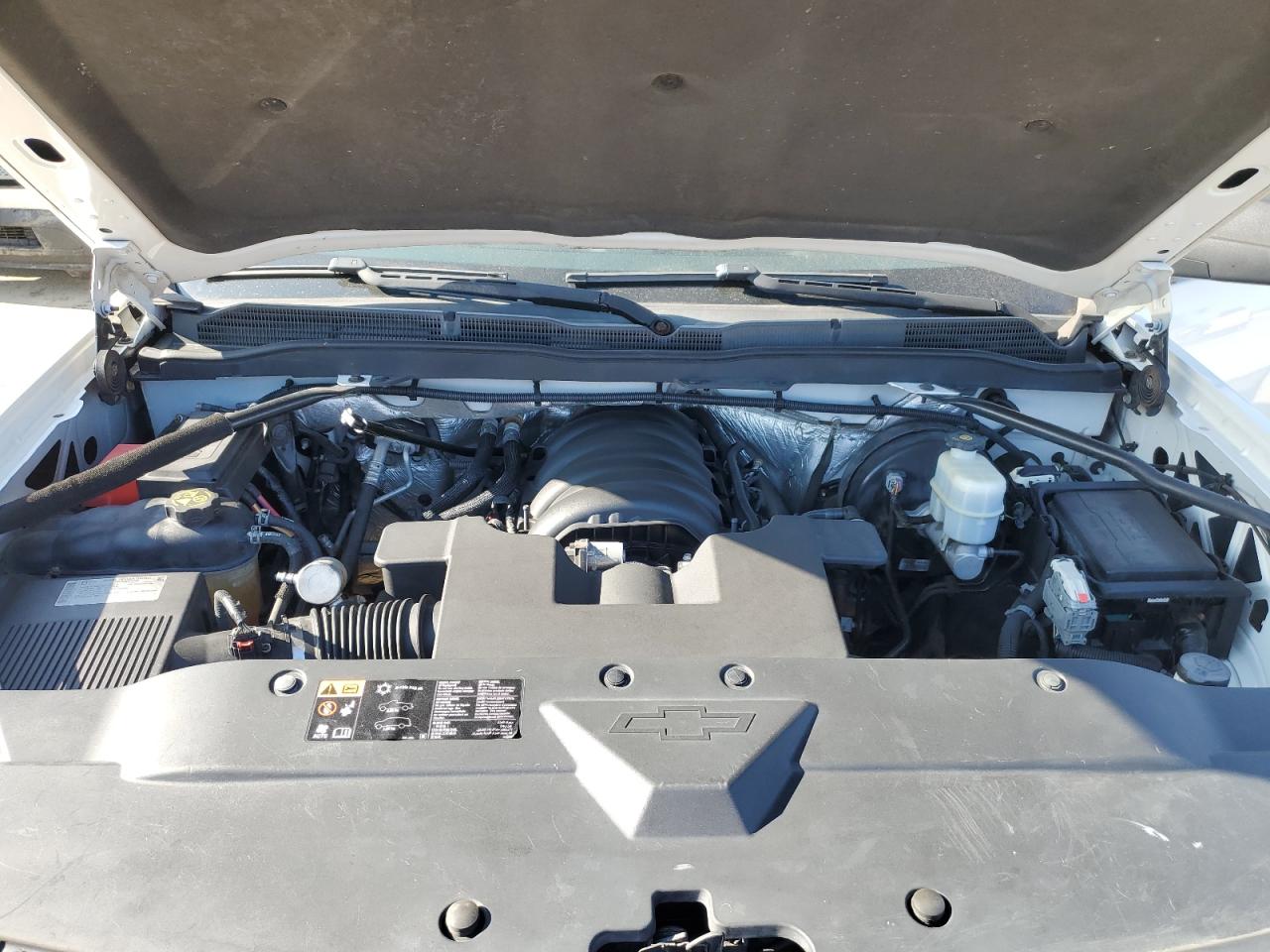 2014 Chevrolet Silverado - Image 11