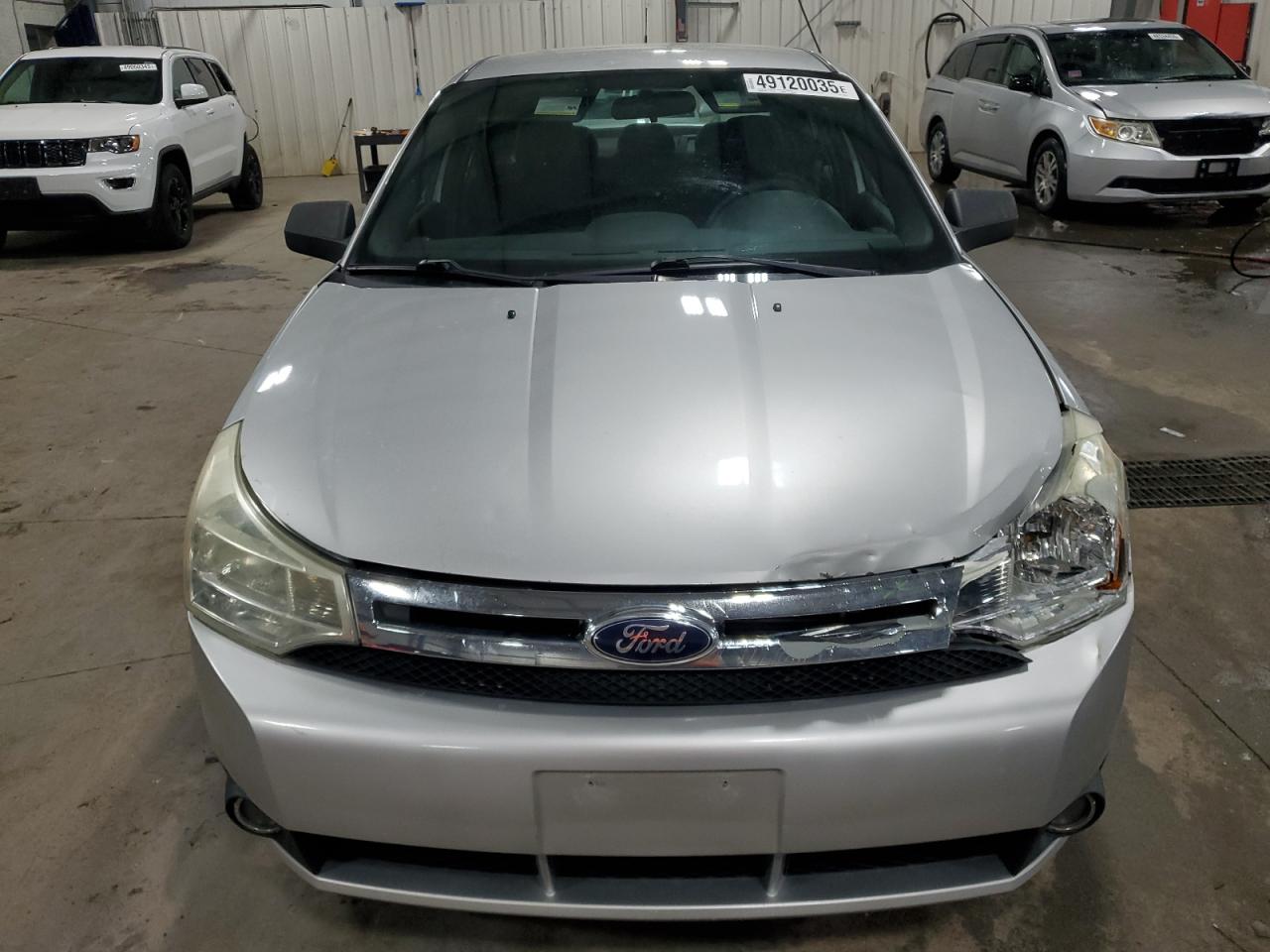 2010 Ford Focus - Image 5
