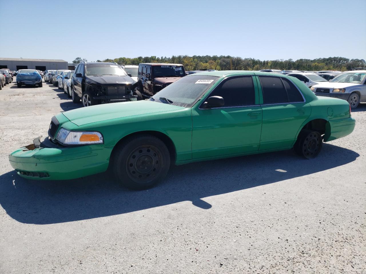 2010 Ford Crown Victoria - Image 1