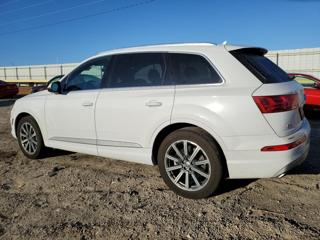 2019 Audi Q7 - Image 2