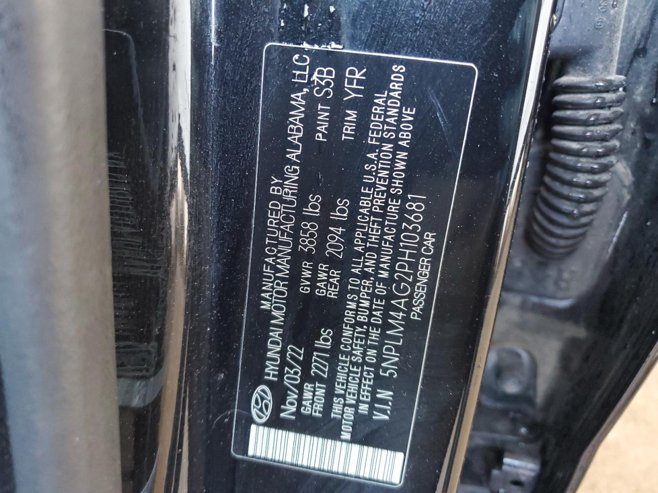 2023 Hyundai Elantra - Image 13