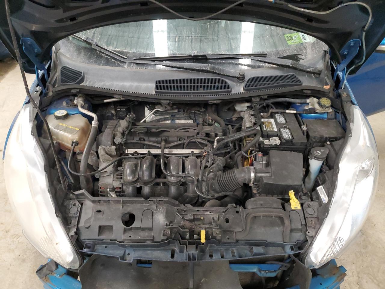 2013 Ford Fiesta - Image 11