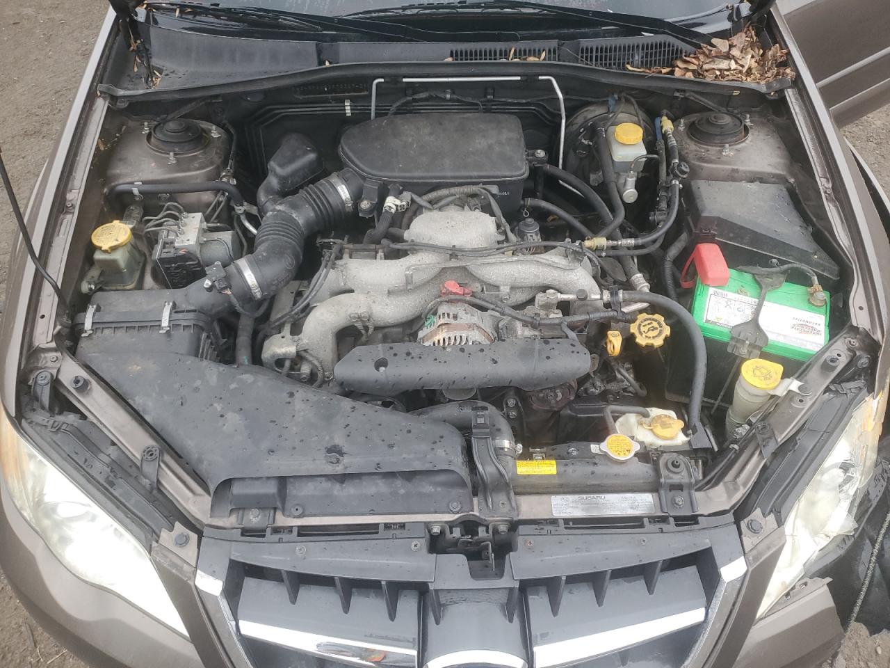 2009 Subaru Outback - Image 11