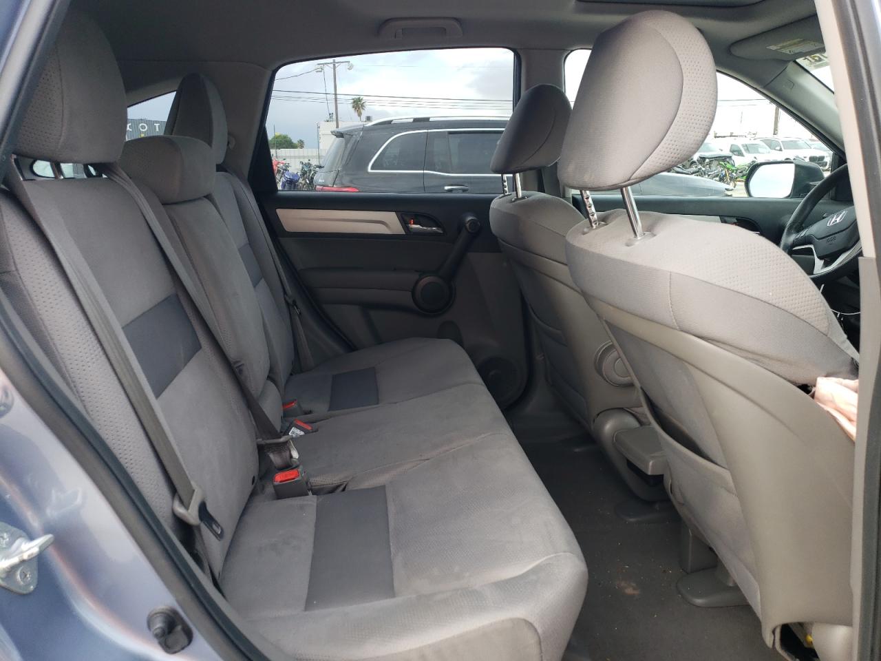 2011 Honda CR-V - Image 11