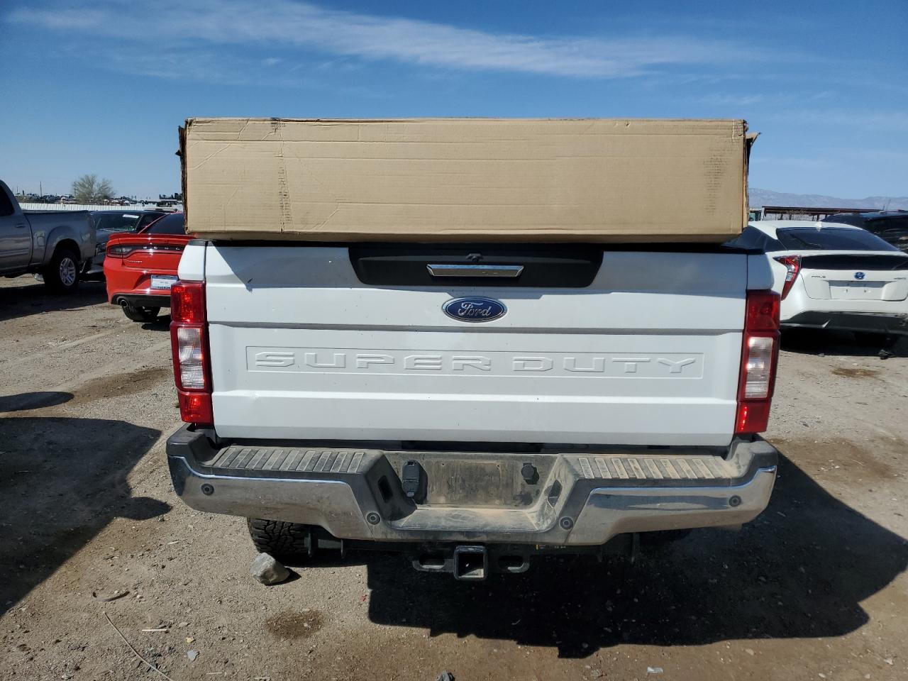 2022 Ford F350 - Image 6