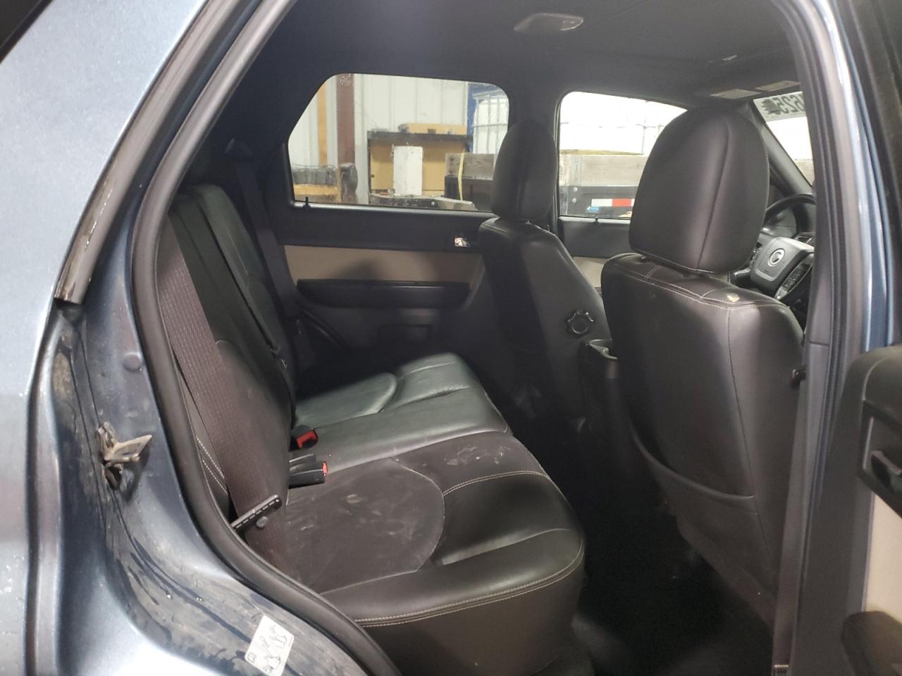2010 Mercury Mariner - Image 11