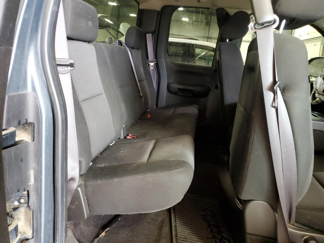 2011 GMC Sierra - Image 10