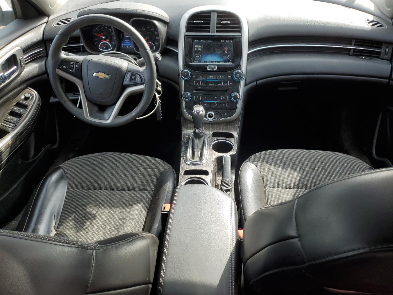 2015 Chevrolet Malibu - Image 8