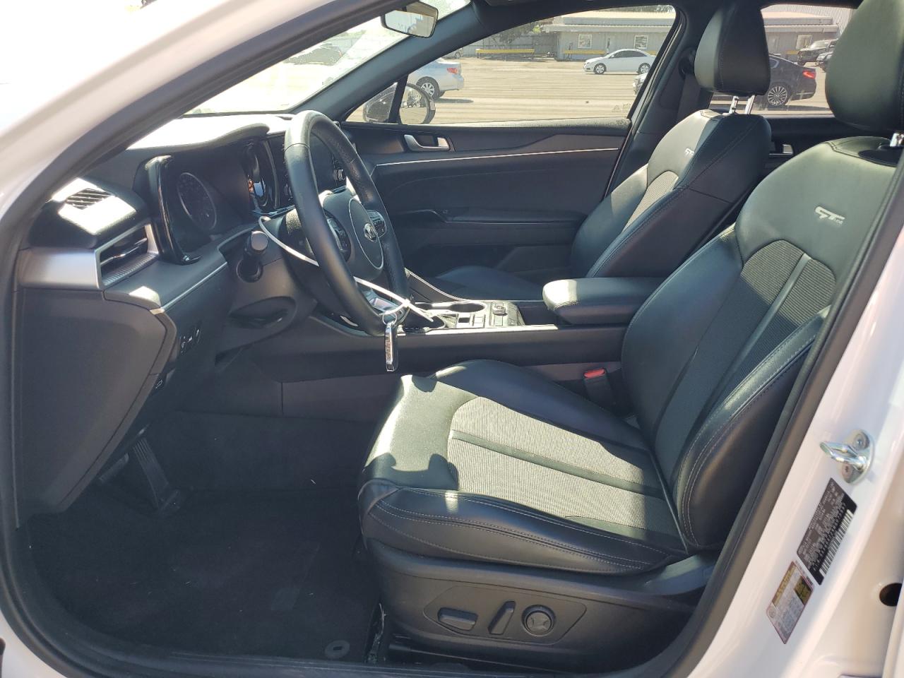 2021 Kia K5 - Image 7