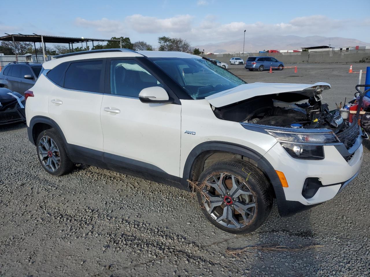 2021 Kia Seltos - Image 4