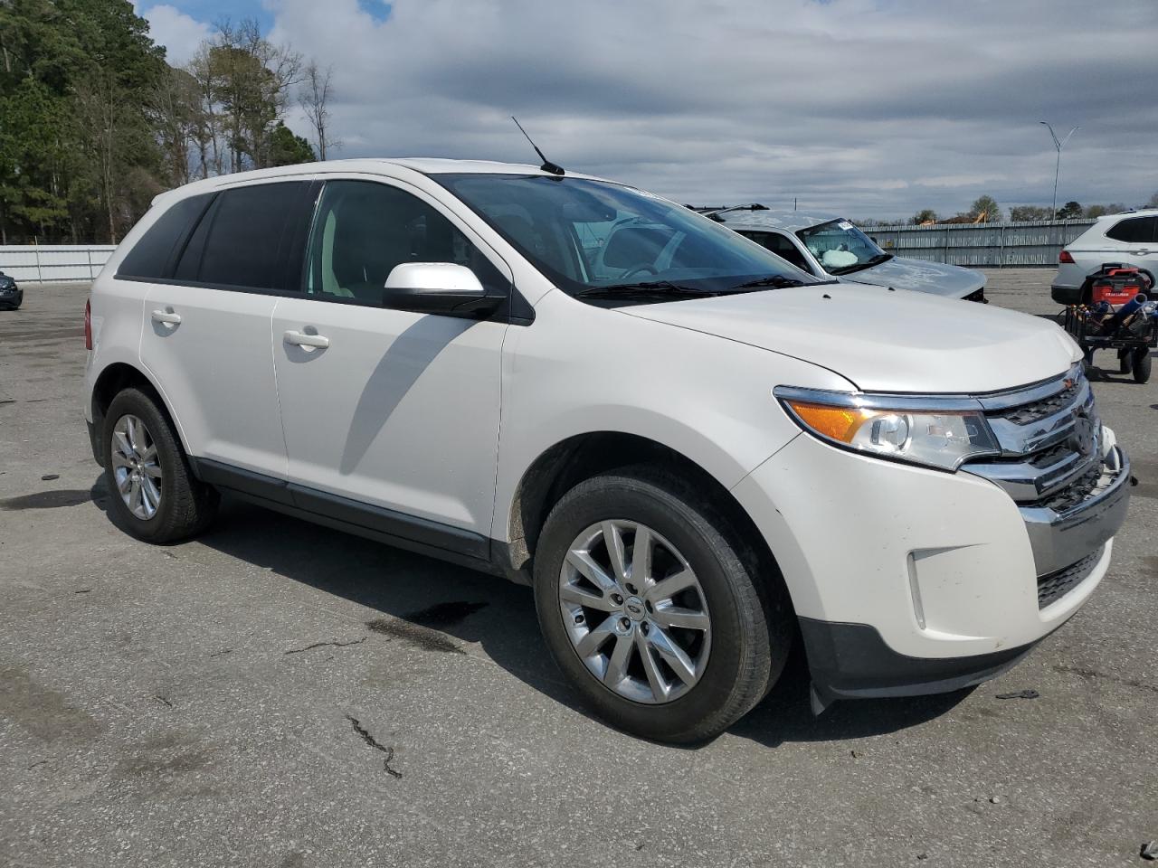 2013 Ford Edge - Image 4