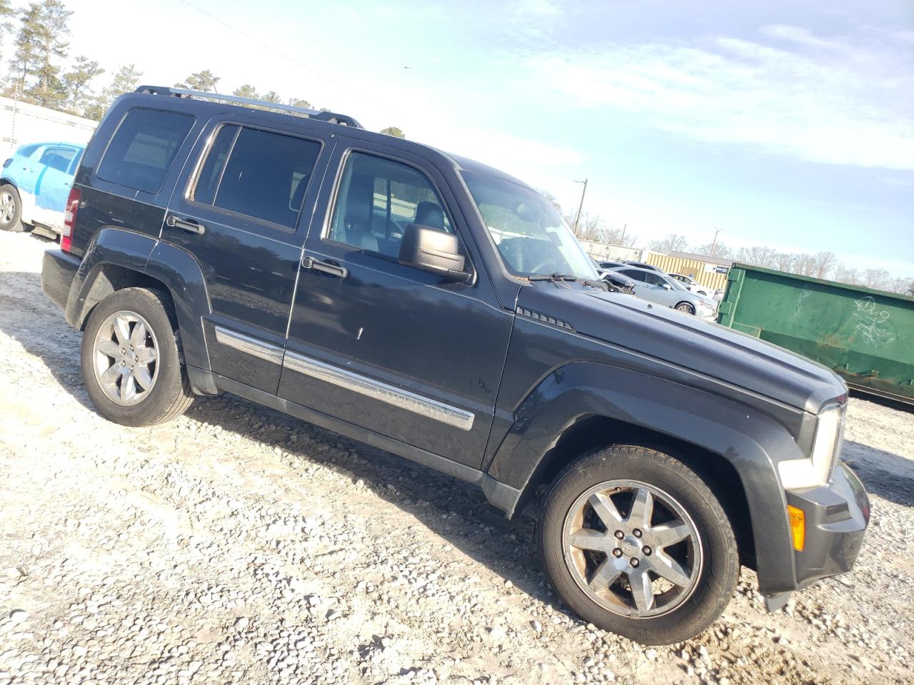 2011 Jeep Liberty (North America) - Image 4