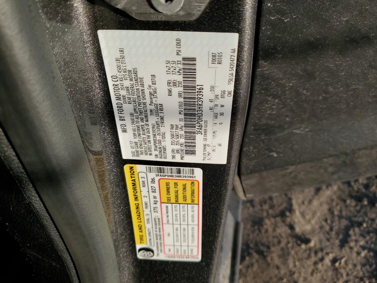 2017 Ford Fusion - Image 12