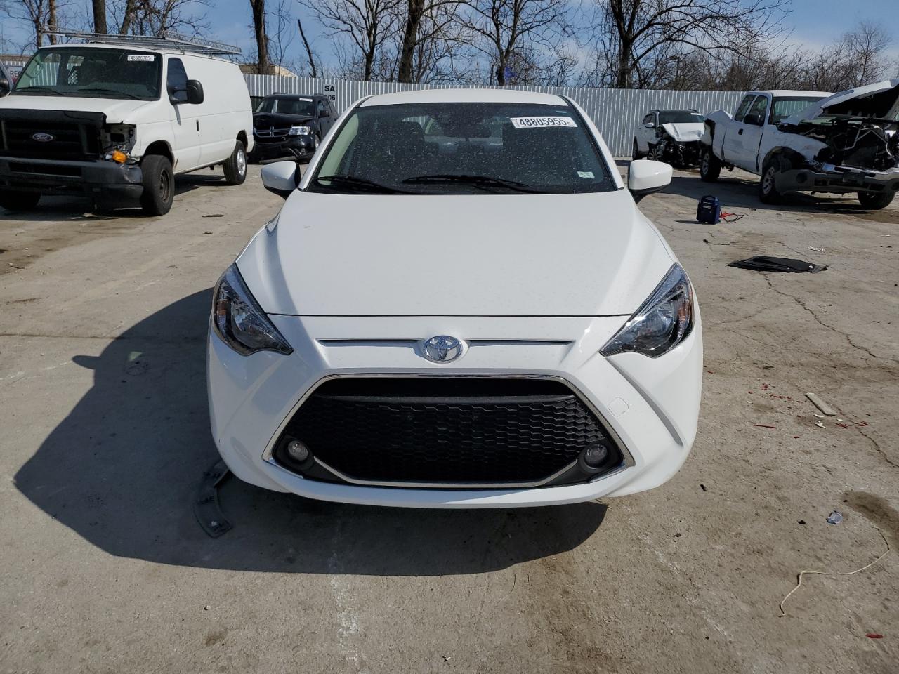 2019 Toyota Yaris - Image 5