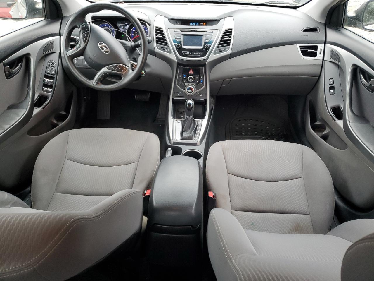 2014 Hyundai Elantra - Image 8