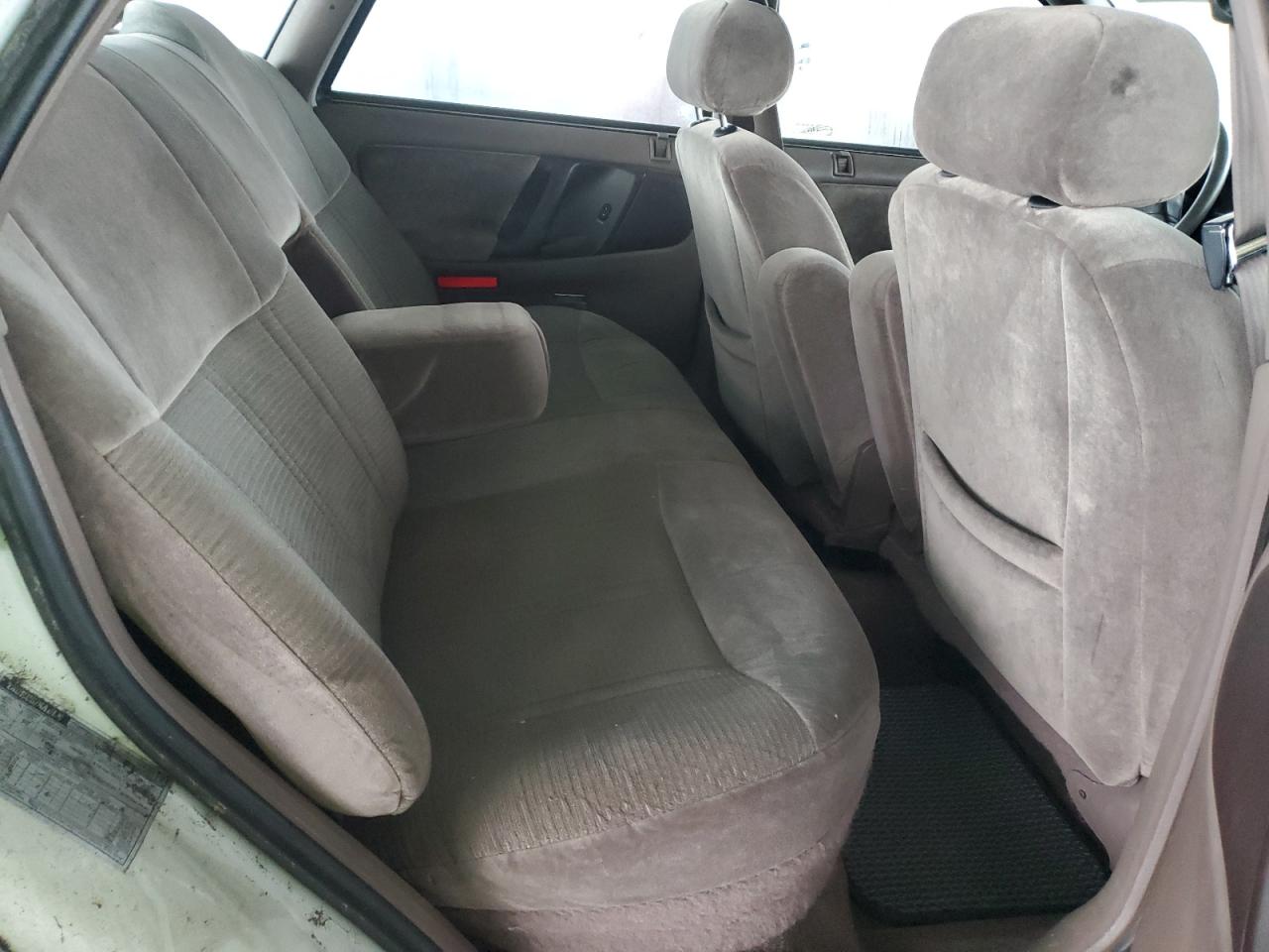 1987 Ford Taurus Gl VIN: 1FABP52U3HA184329 Lot: 47898465