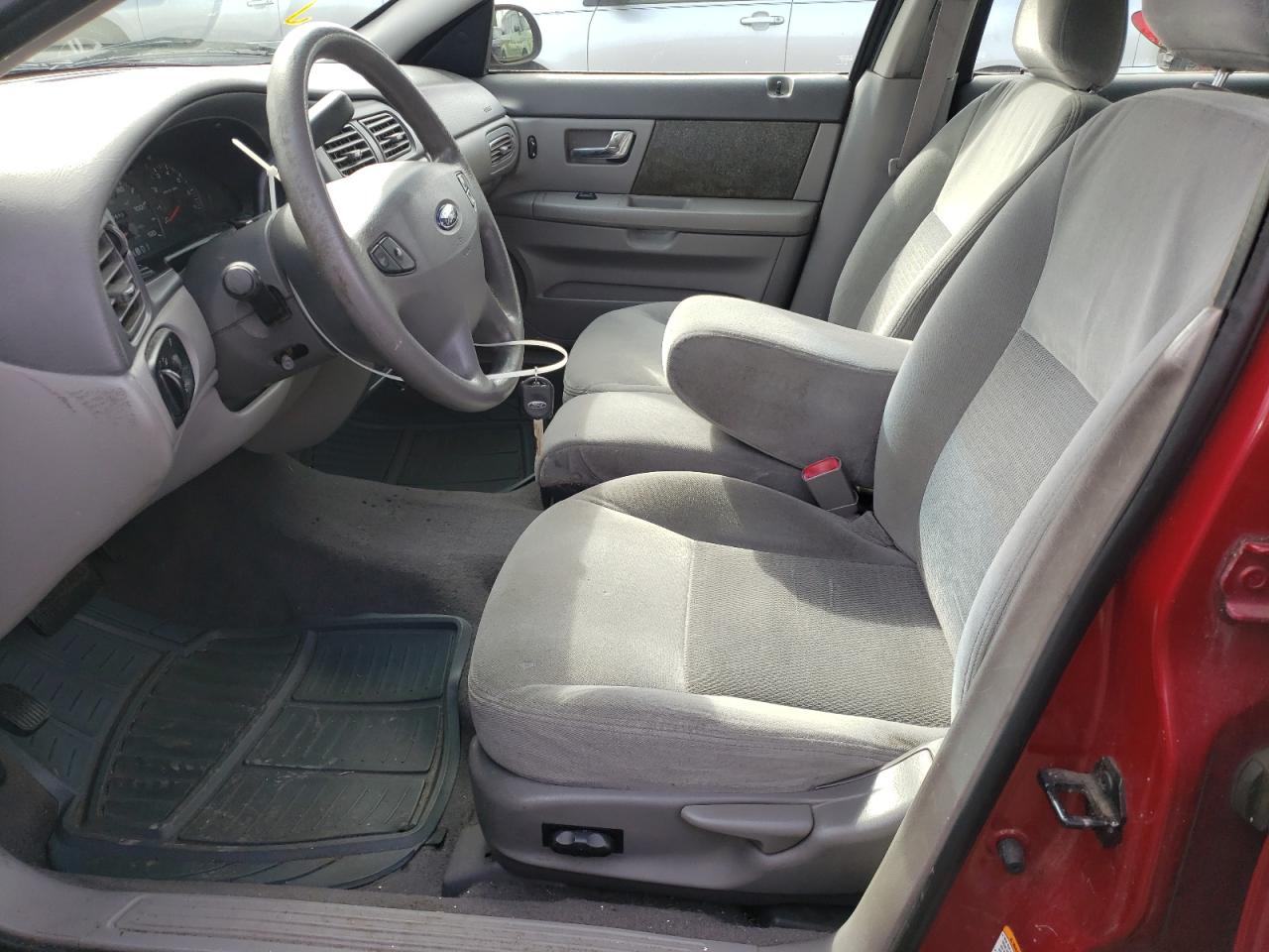 2003 Ford Taurus - Image 7