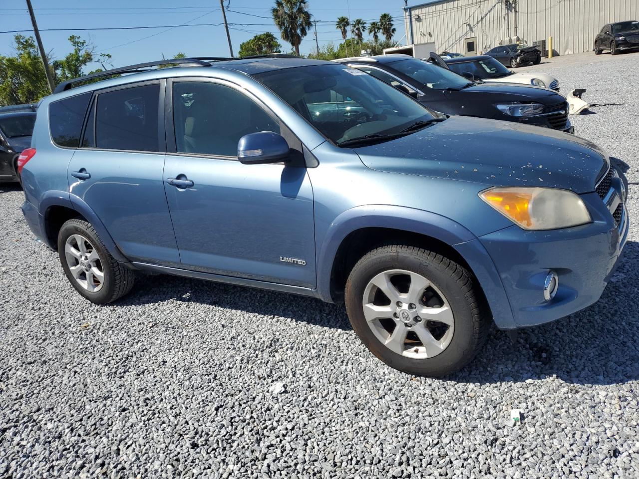 2010 Toyota RAV 4 - Image 4