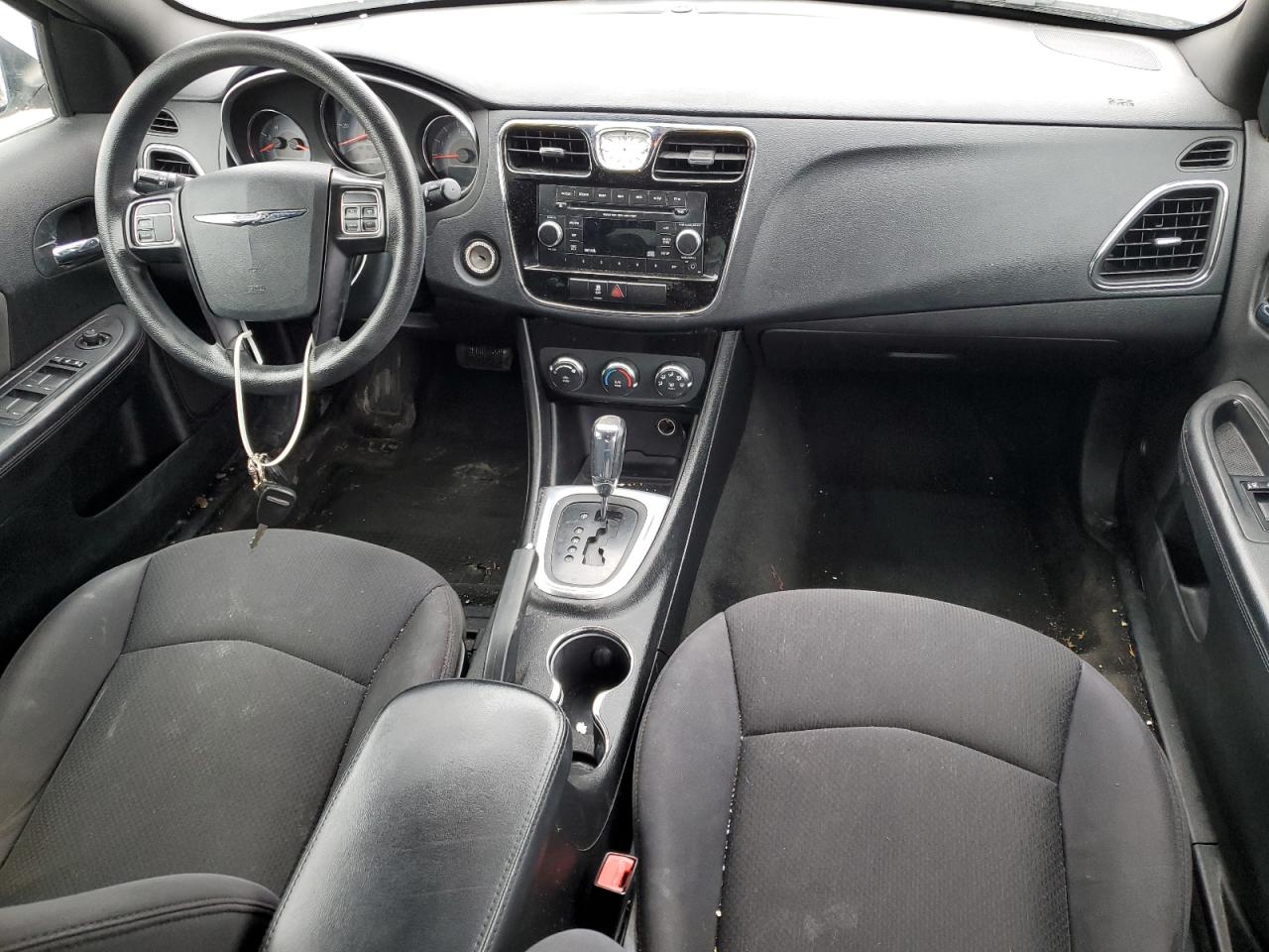 2012 Chrysler 200 - Image 8