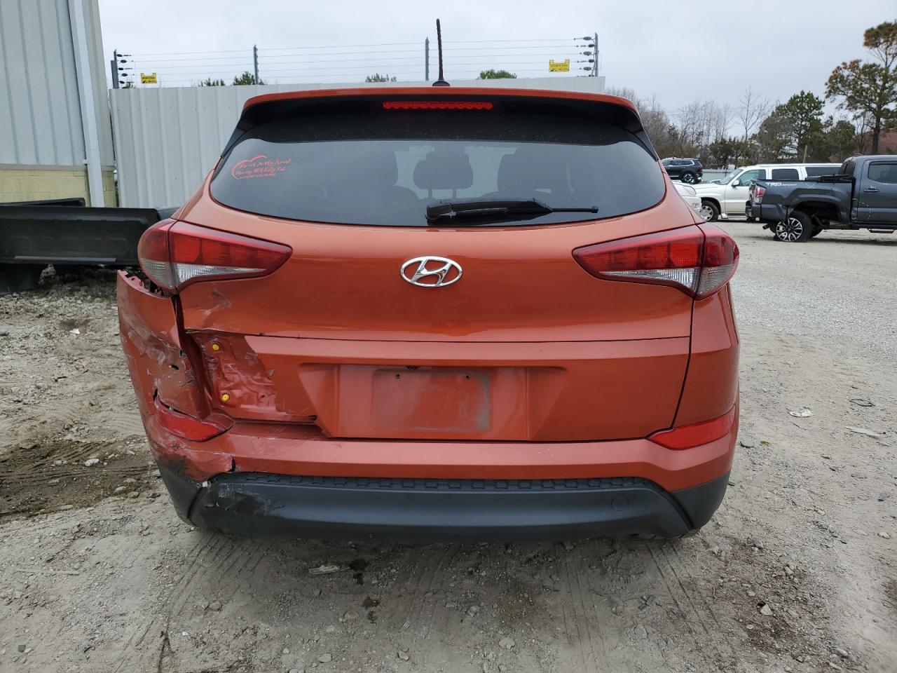 2017 Hyundai Tucson - Image 6