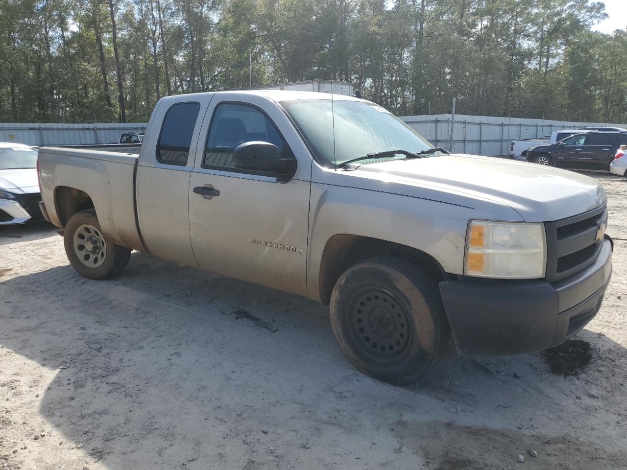 2008 Chevrolet Silverado - Image 4