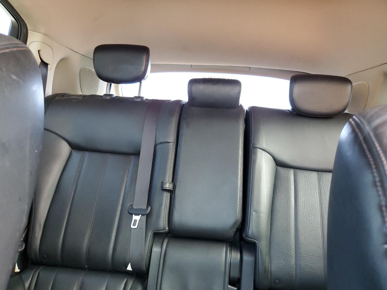 2014 Infiniti QX70 - Image 10