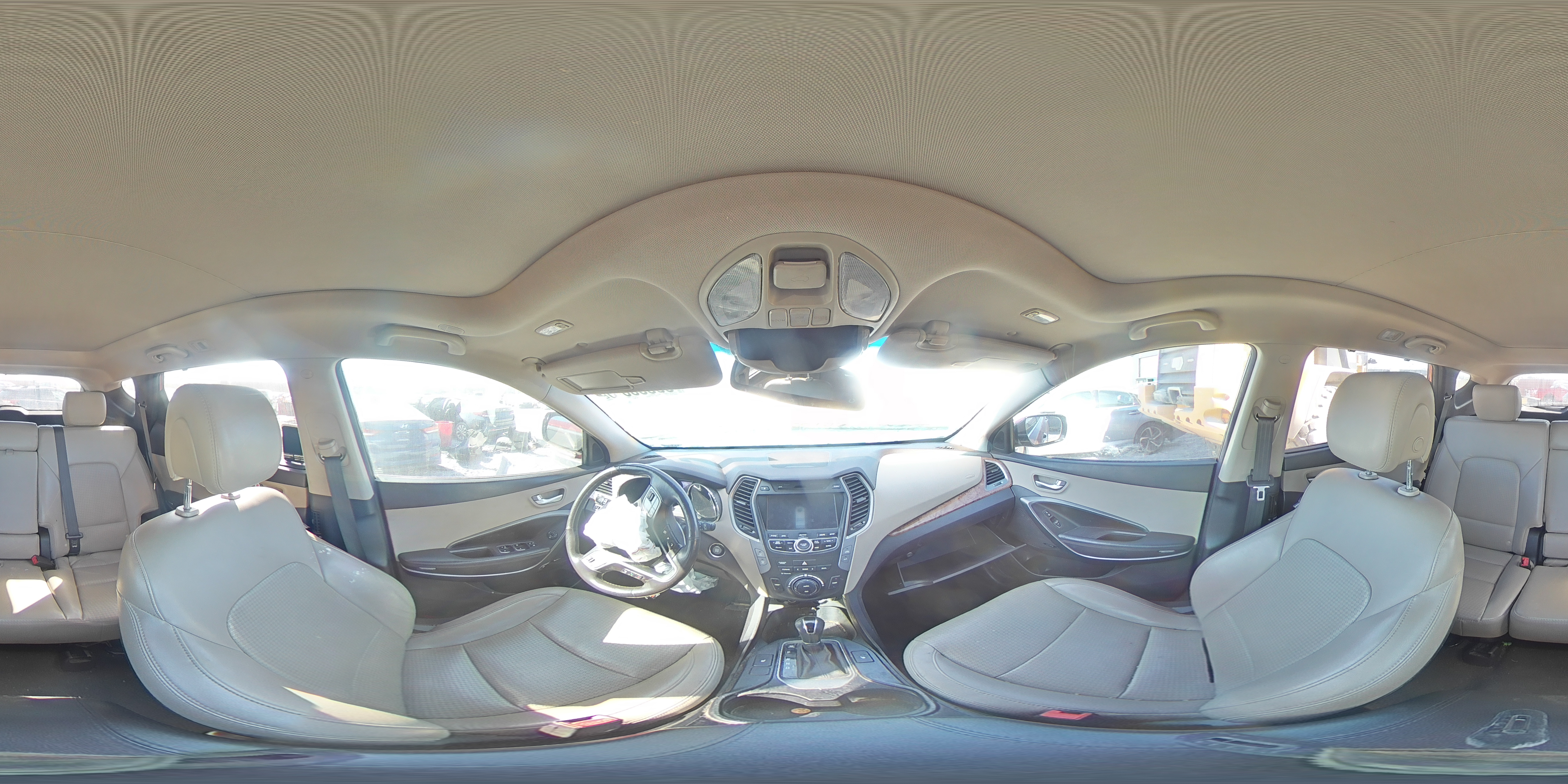 2013 Hyundai Santa Fe - Image 12